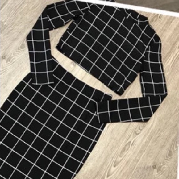 HP 🆕 Lilly 🔥\\ Top/Skirt set - Picture 3 of 6